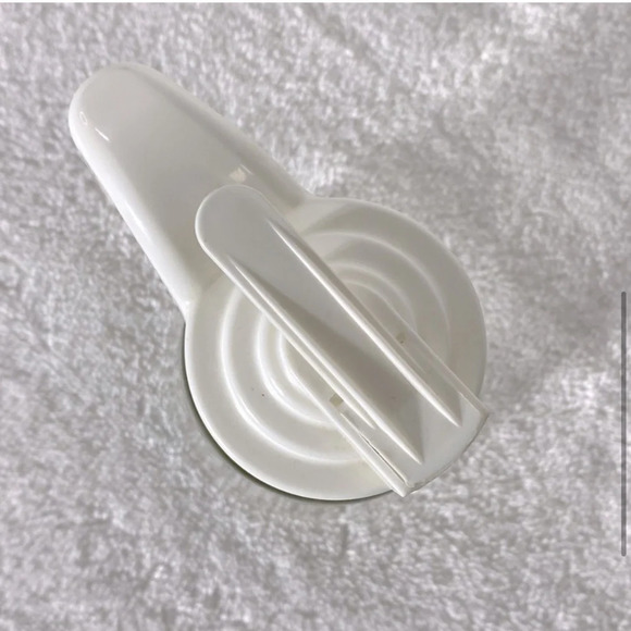 Vintage Gemco  White/cream Top Syrup Dispenser - Picture 5 of 8